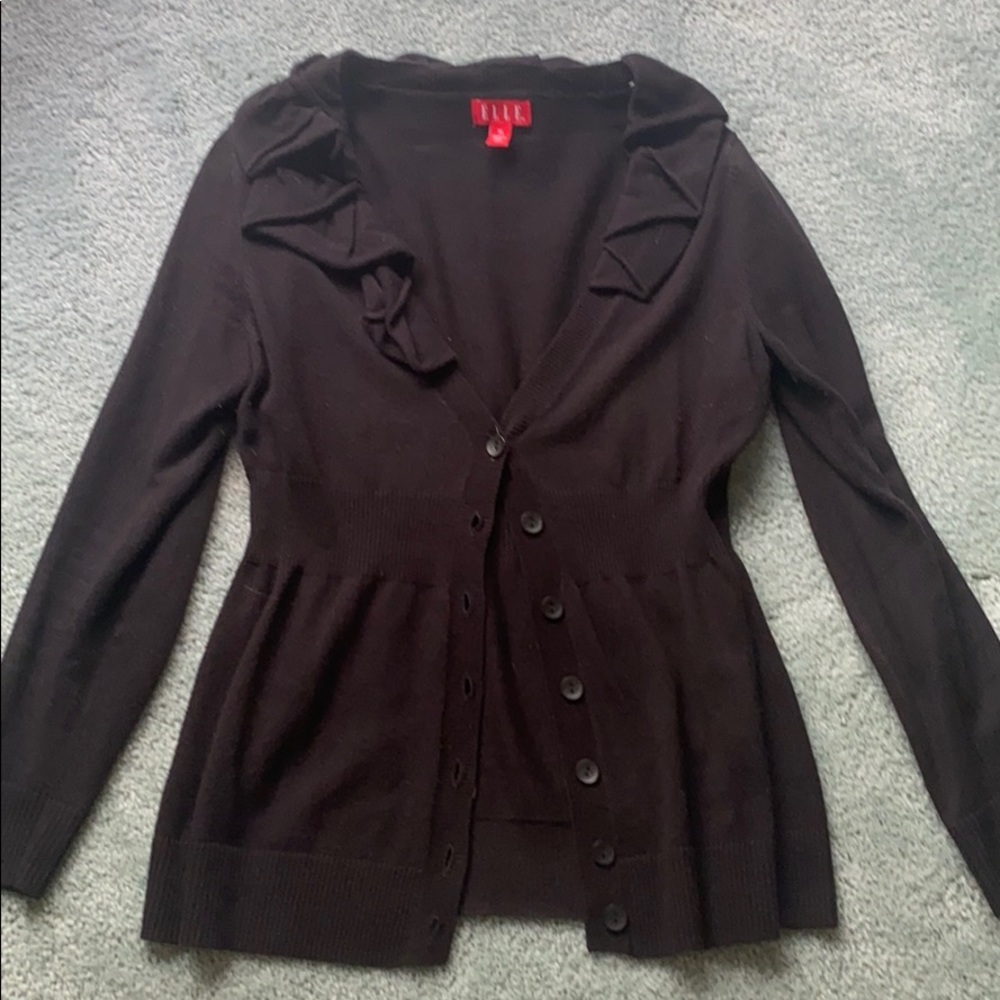 Elle black ruffled sweater